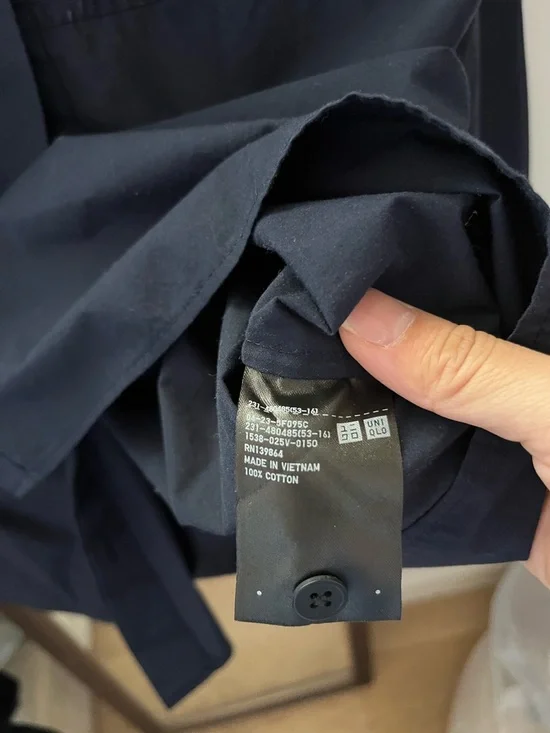 Uniqlo Dark Navy Button-Up Shirt Jacket - Picture 3 of 3